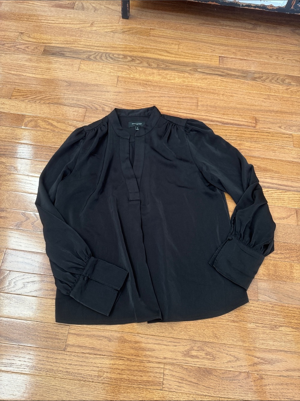 Banana Republic Two Long-Sleeve Blouses in Teal and Black large - Picture 4 of 5
